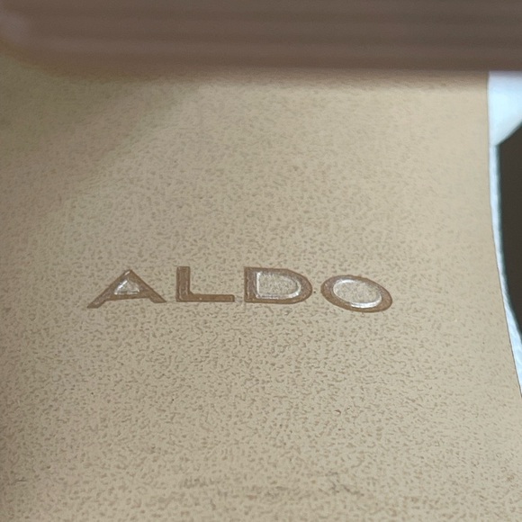 Aldo Pallidus White block heels size 9M - Picture 11 of 12